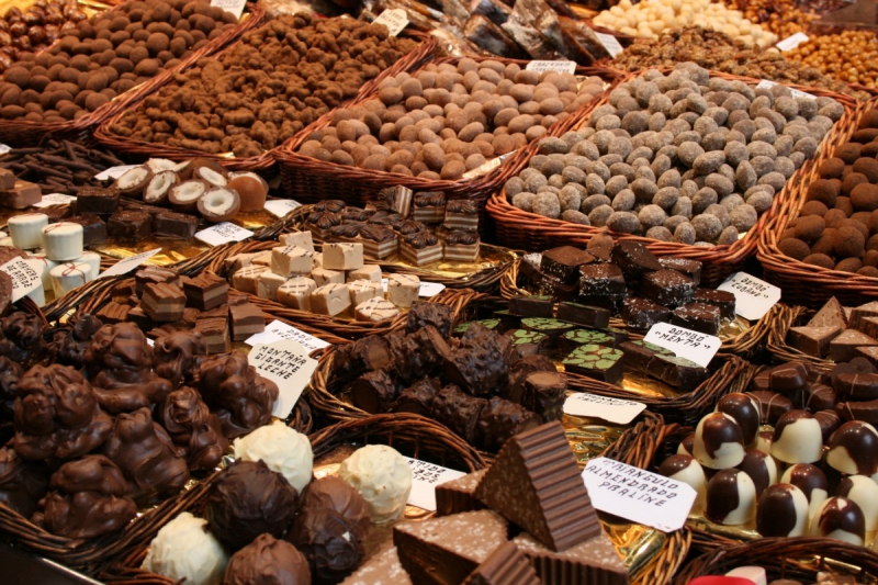 boutique-FOX AMPHOUX-min_chocolates_chocolate_nibble_sweetness_fine_chocolates_gourmet_candy_brand-752083